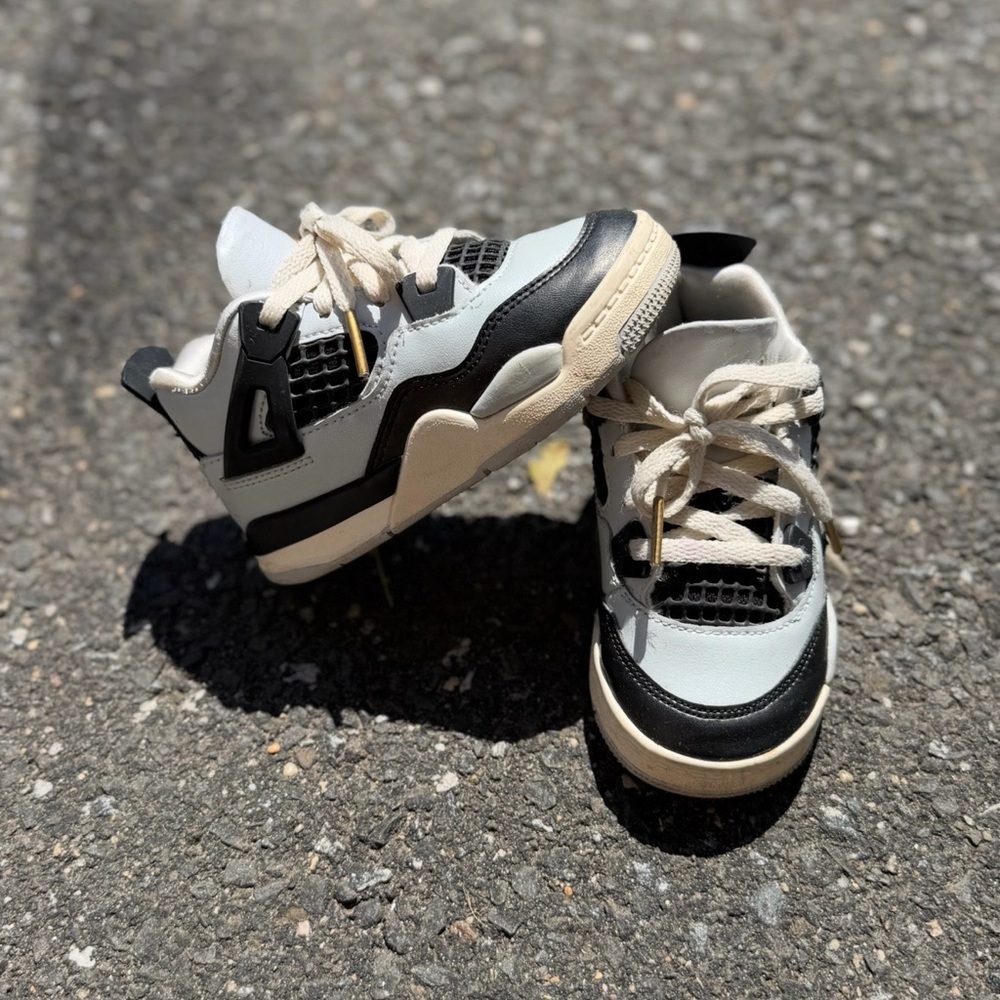 Jordan Toddler retro sz 8C sneaker
